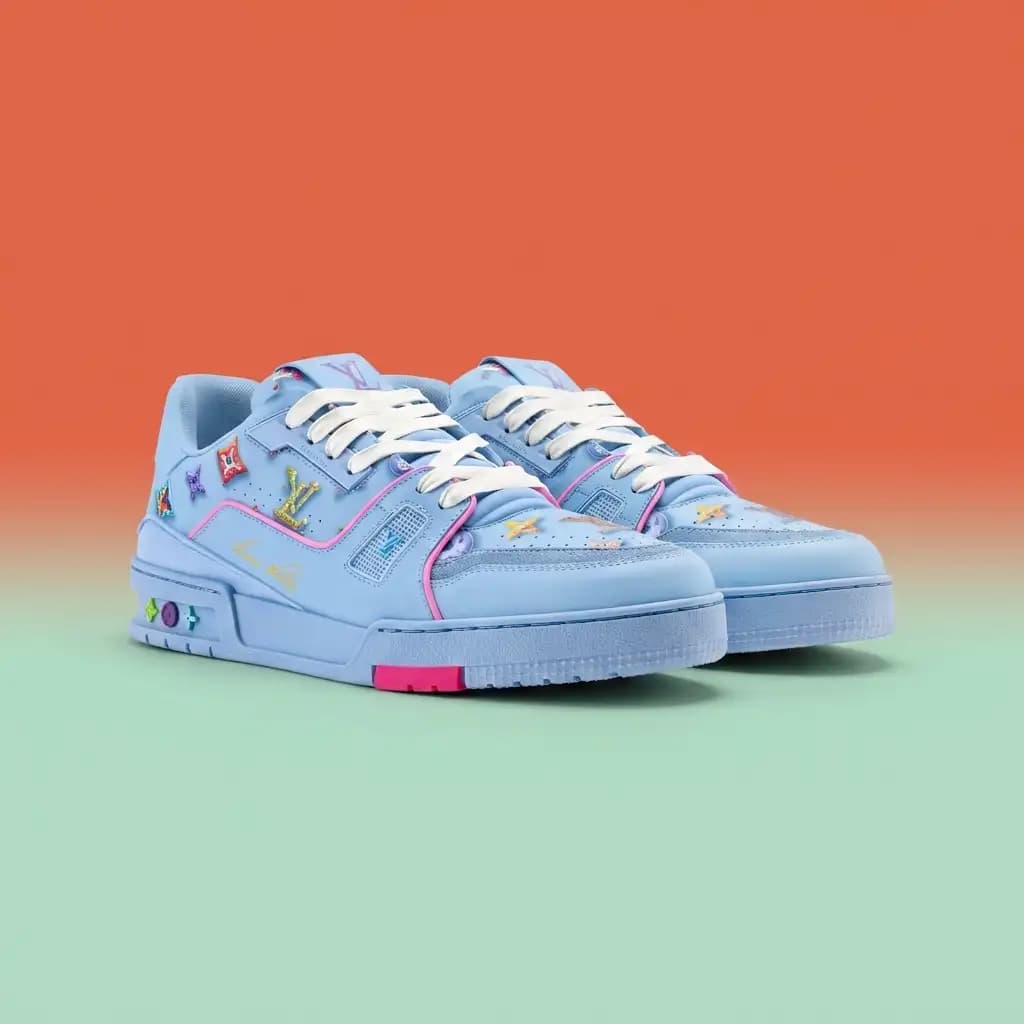 Sneakers